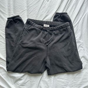 Elwood Clothing Core Sweatpant in Vintage Black Size M